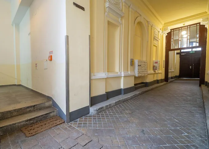Apartment Balcony For 4 Near Naschmarkt&u4 Metro