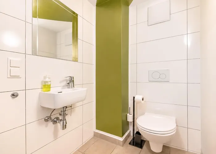 Balcony For 4 Near Naschmarkt & U4 Metro Appartement *